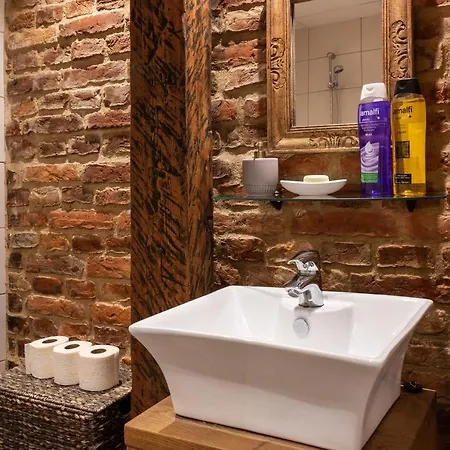 Bohemian Hideout, Old Town, Apartman Tartu