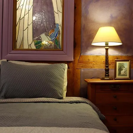 Bohemian Hideout, Old Town, * Tartu