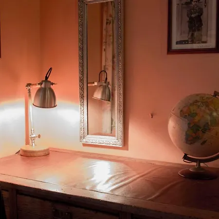 Bohemian Hideout, Old Town,