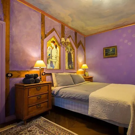 Bohemian Hideout, Old Town, Apartment Tartu