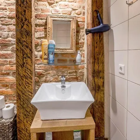 Bohemian Hideout, Old Town, Апартаменты *