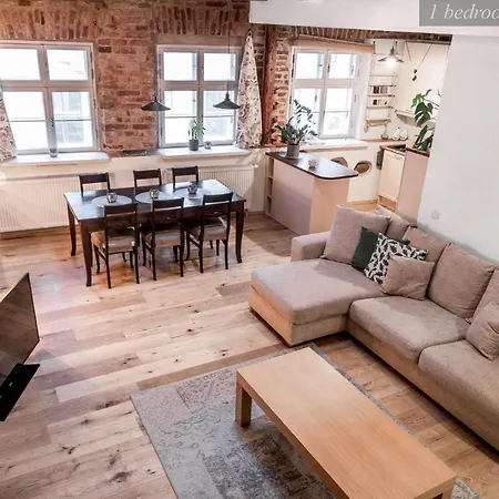 Bohemian Hideout, Old Town,