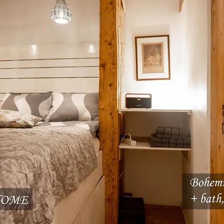 Bohemian Hideout, Old Town,