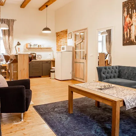 Bohemian Hideout, Old Town, Apartman *