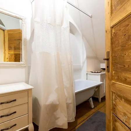 Bohemian Hideout, Old Town, Apartment