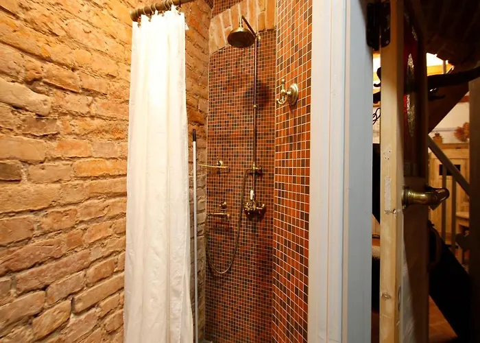 Bohemian Hideout, Old Town,