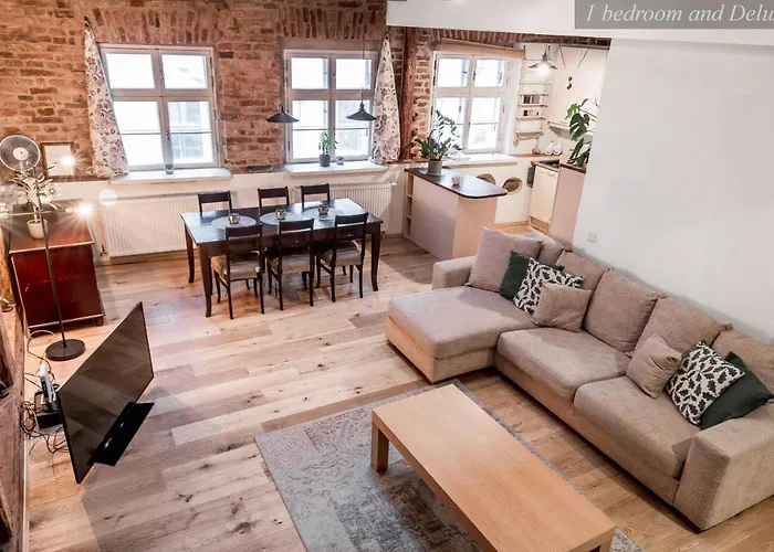 Bohemian Hideout, Old Town,